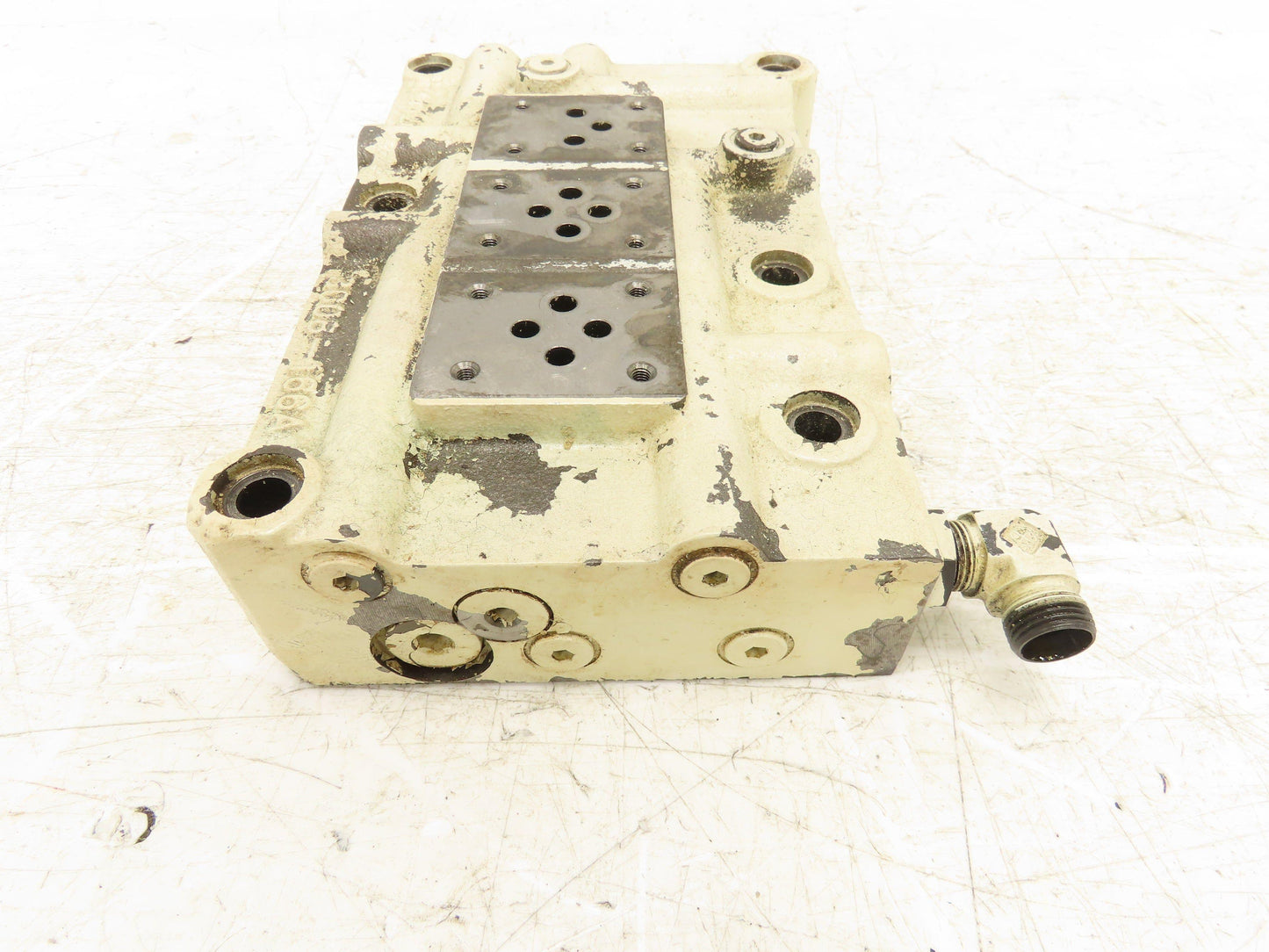Shibaura UV-32C-102 Hydraulic 3-Station Valve Manifold