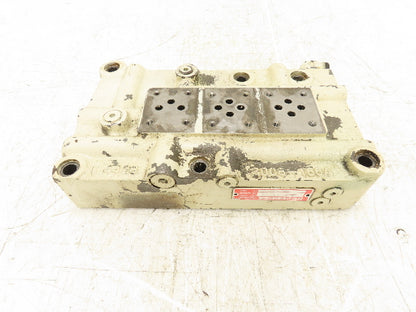 Shibaura UV-32C-102 Hydraulic 3-Station Valve Manifold