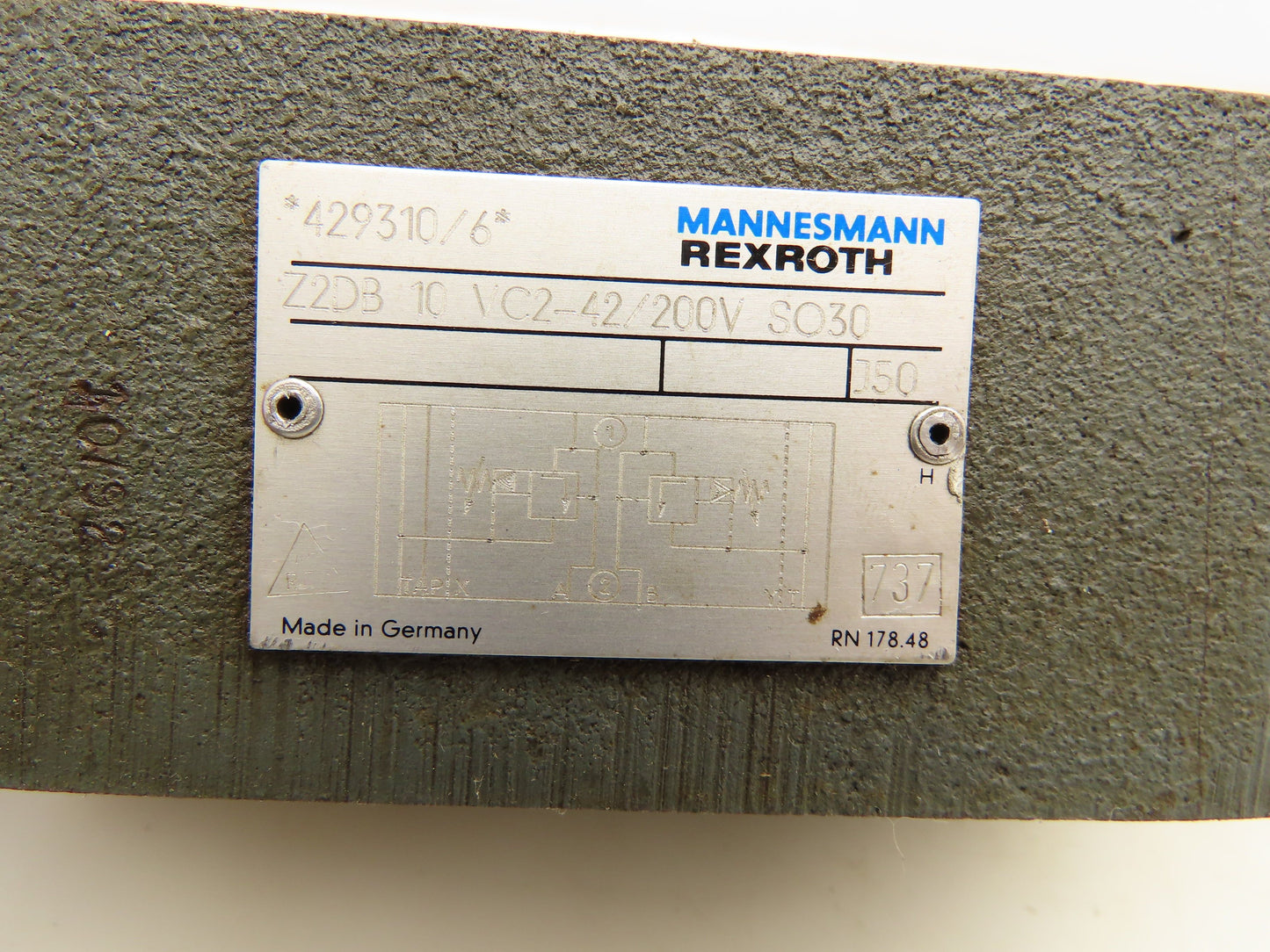 Rexroth Z2DB 10 VC2-42/200V SO30 Hydraulic Pressure Relief Valve