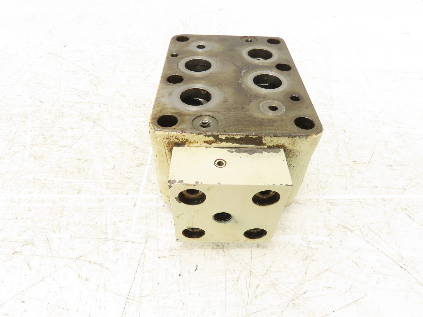 Yuken MRP-06-C-10 Hydraulic Pressure Reducing Modular Sandwich Valve