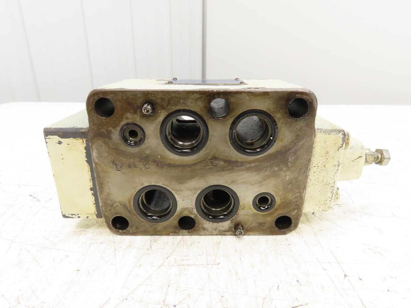 Yuken MRP-06-C-10 Hydraulic Pressure Reducing Modular Sandwich Valve