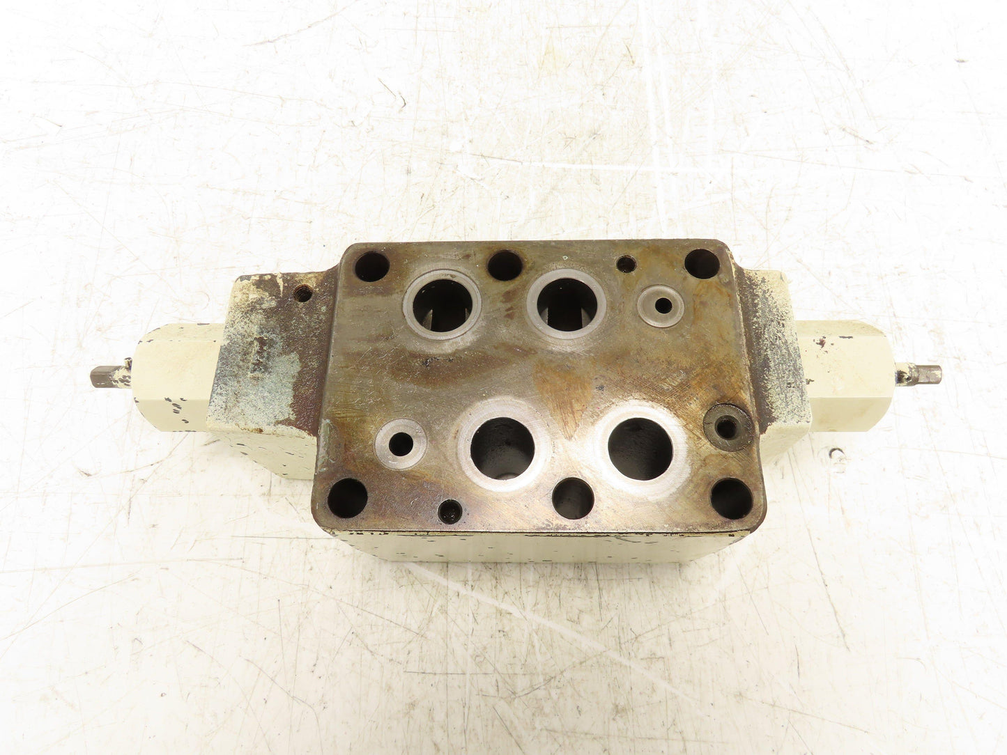 Yuken MSW-06-XH-10 Hydraulic Throttle & Check Modular Sandwich Valve