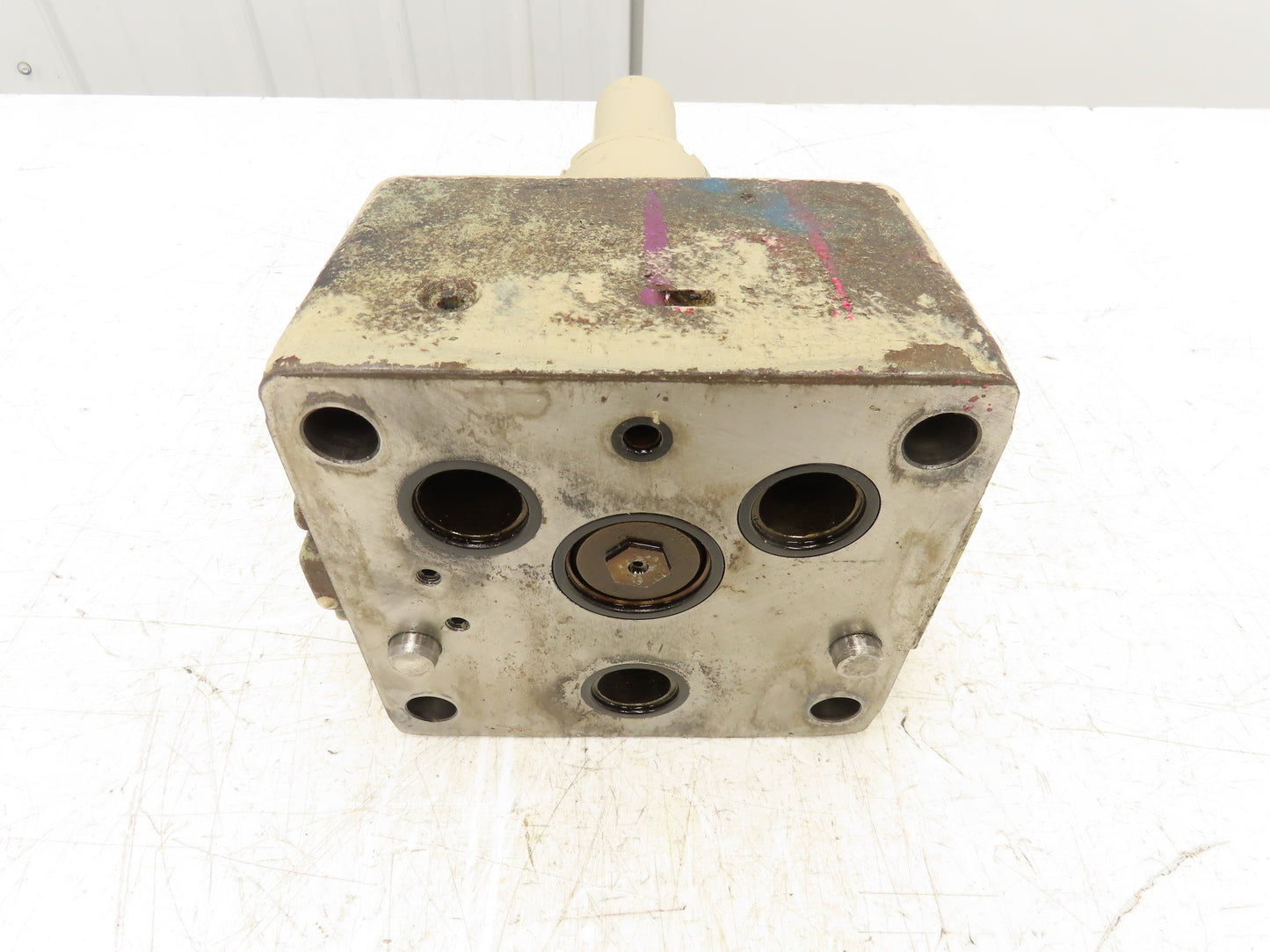 Yuken EFBG-06-250-T-D-11 Electro-Hydraulic Flow Control Relief Valve