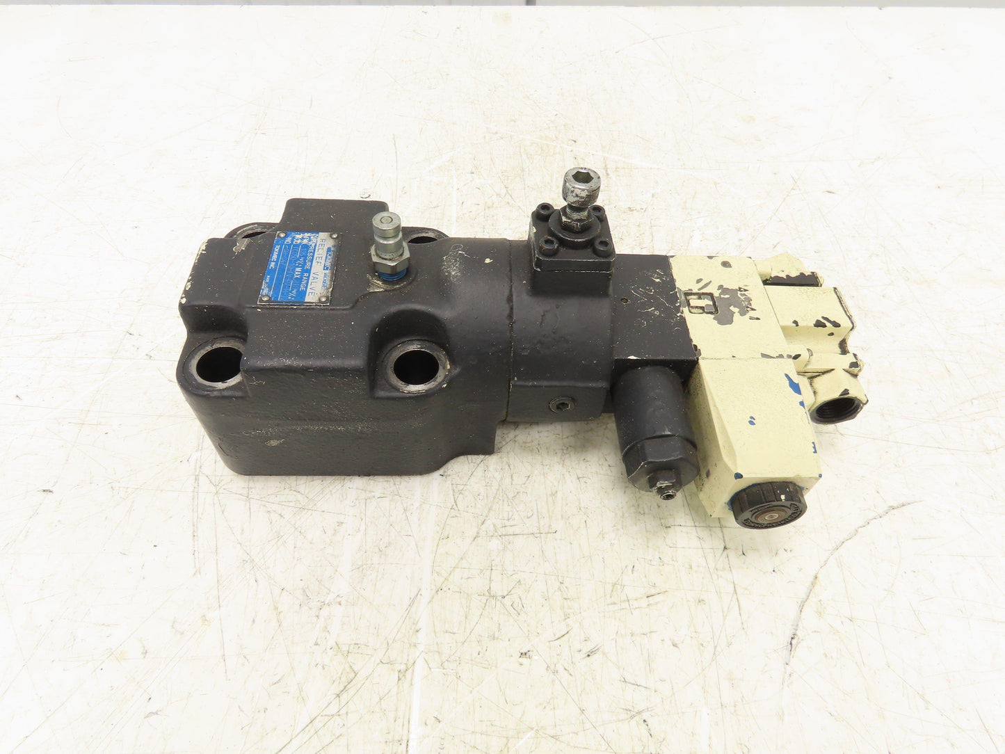 Tokimec Vickers TCG50-10-FV-P7-H-12-SH-S47 Solenoid Controlled Relief Valve 24V