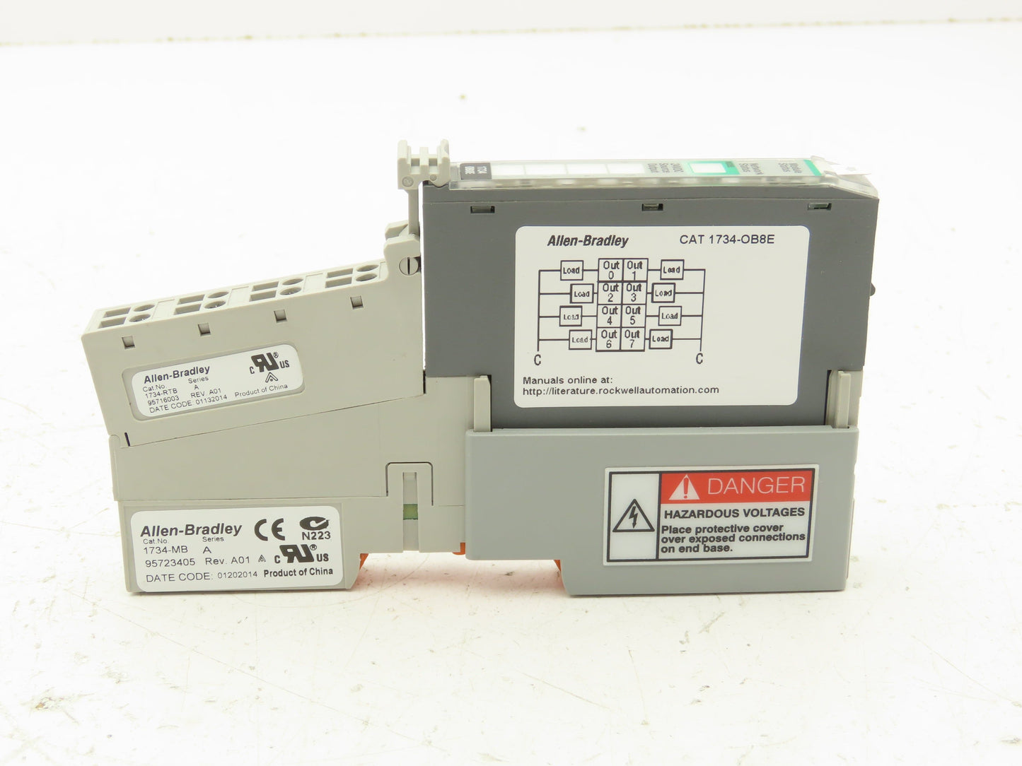 Allen Bradley 1734-OB8E DC Output Source Module w/Base 24V