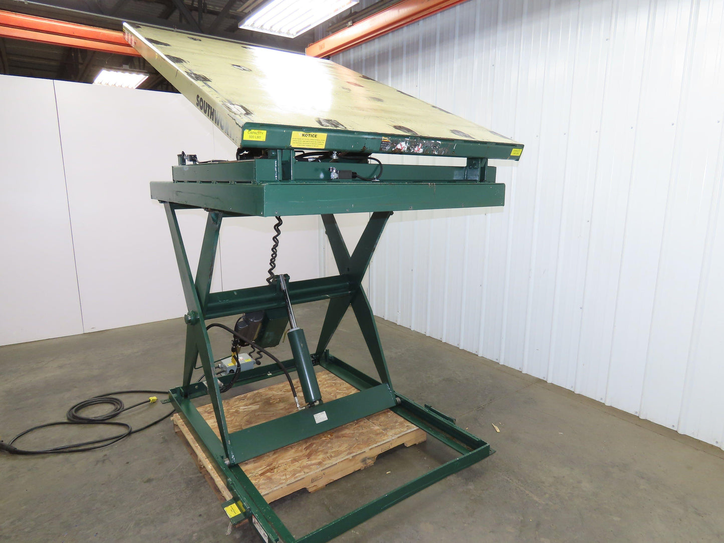 Southworth Hydraulic Scissor Lift Table 500lb 48" Travel 54x72" Top 90° Tip 115V