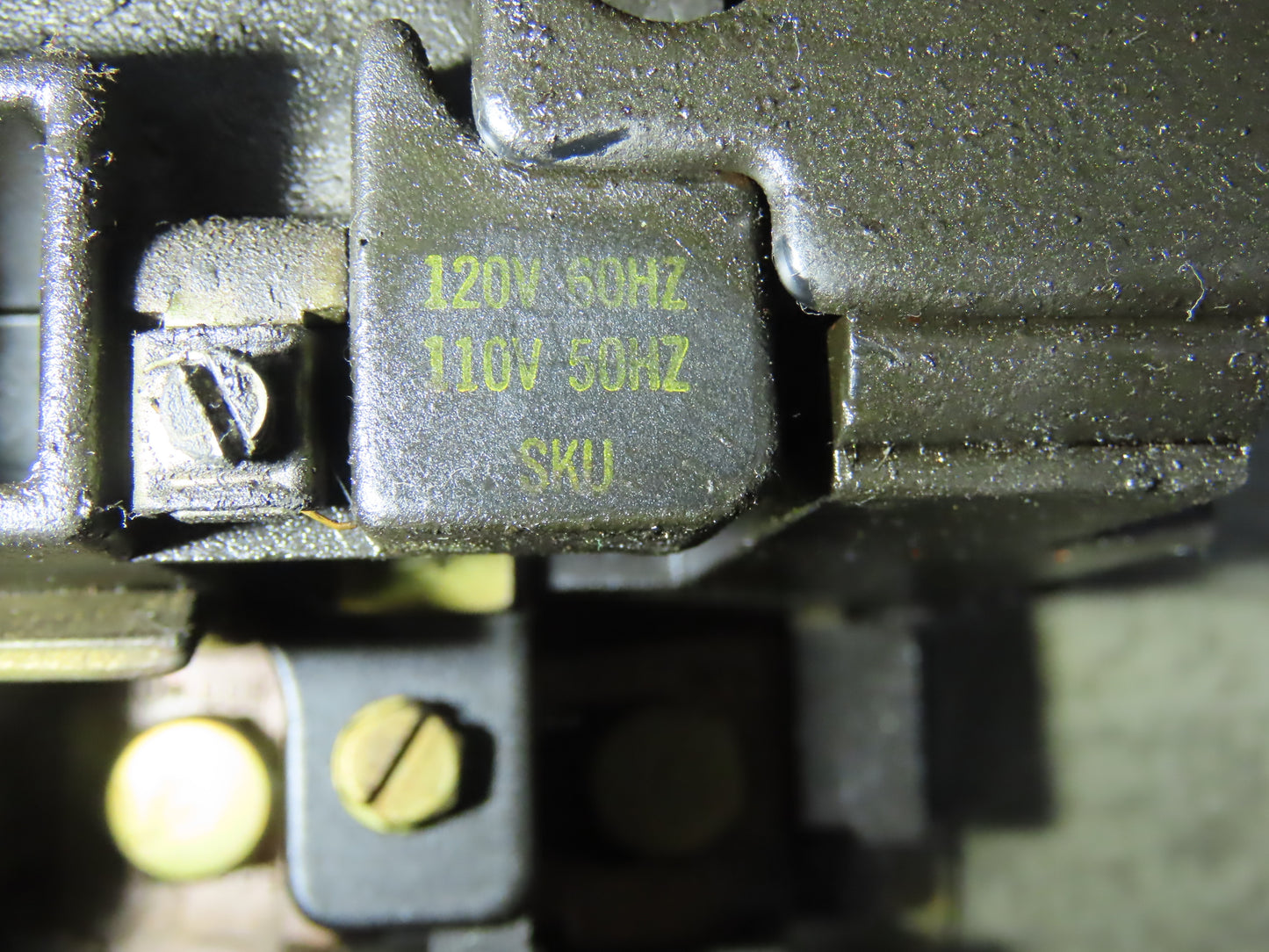 Square D 8502 SG02 Contactor Motor Starter 600V 3 Pole Nema Size 5 120V Coil