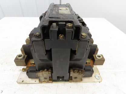 Square D 8502 SG02 Contactor Motor Starter 600V 3 Pole Nema Size 5 120V Coil