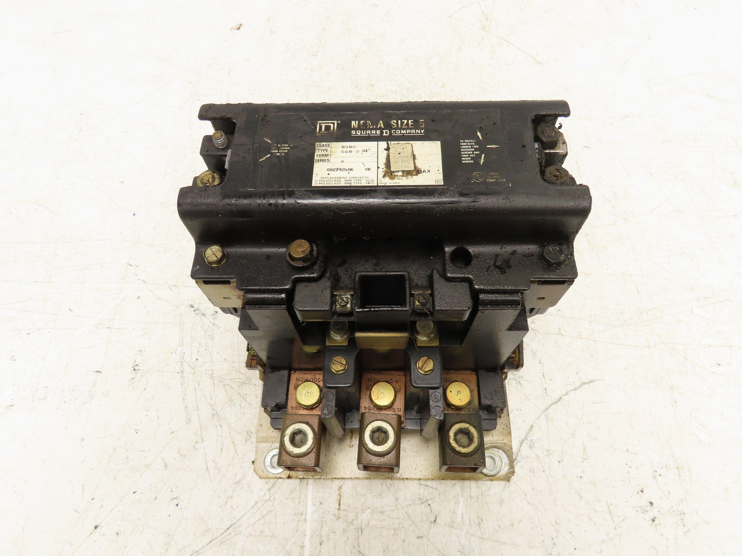 Square D 8502 SG02 Contactor Motor Starter 600V 3 Pole Nema Size 5 120V Coil