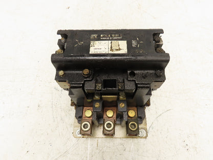 Square D 8502 SG02 Contactor Motor Starter 600V 3 Pole Nema Size 5 120V Coil