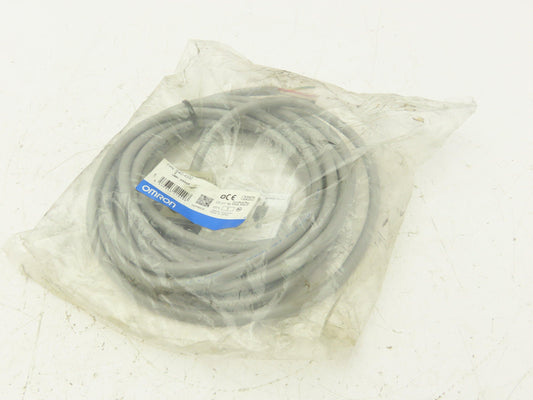 Omron D4C-4332 Microload Compact Limit Switch Oil Resistant Cable