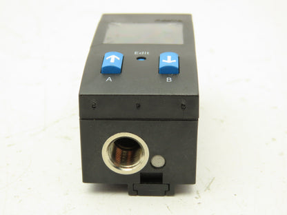 Festo SDE1-D2-G2-W18-L-P2-M8 Differential Pressure Sensor Display 0-2 Bar