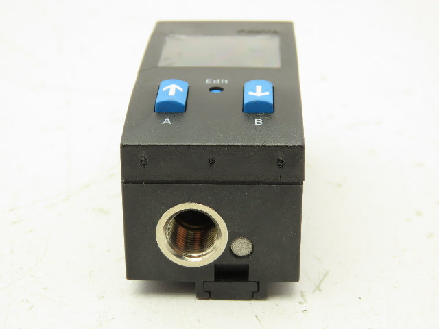Festo SDE1-D2-G2-W18-L-P2-M8 Differential Pressure Sensor Display 0-2 Bar
