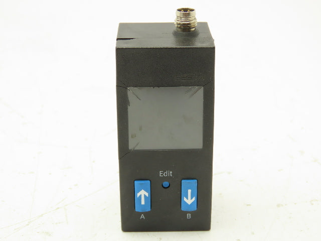 Festo SDE1-D2-G2-W18-L-P2-M8 Differential Pressure Sensor Display 0-2 Bar