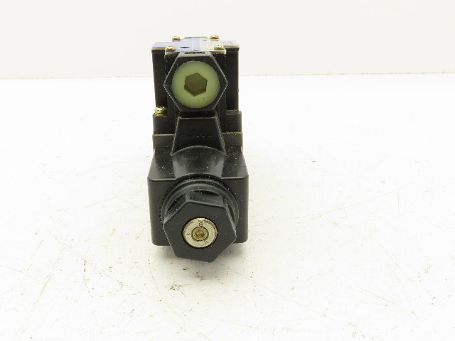 Tokimec DG4V-3-0C-M-P2-T-7-54 Hydraulic Directional Solenoid Valve 100/110V