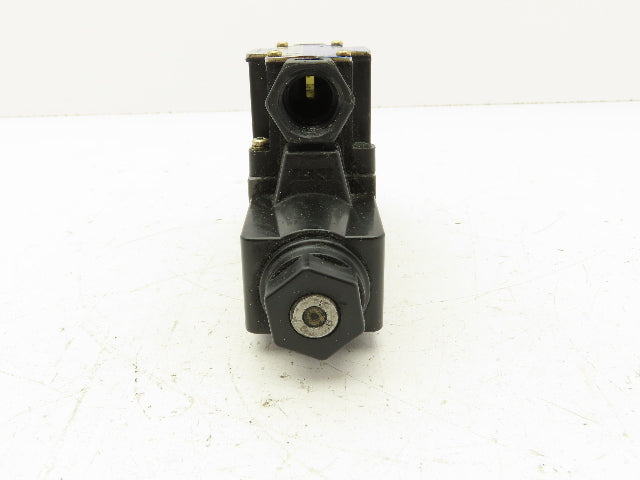 Tokimec DG4V-3-0C-M-P2-T-7-54 Hydraulic Directional Solenoid Valve 100/110V