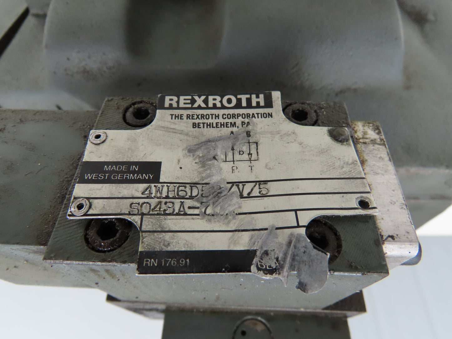 Rexroth 4WRZ 32 Proportional Directional Reducing Solenoid Valve 3DREP 6