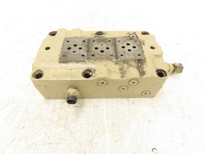 Shibaura UV-25-16 Hydraulic 3-Station Directional Valve Manifold Sub-Base D03