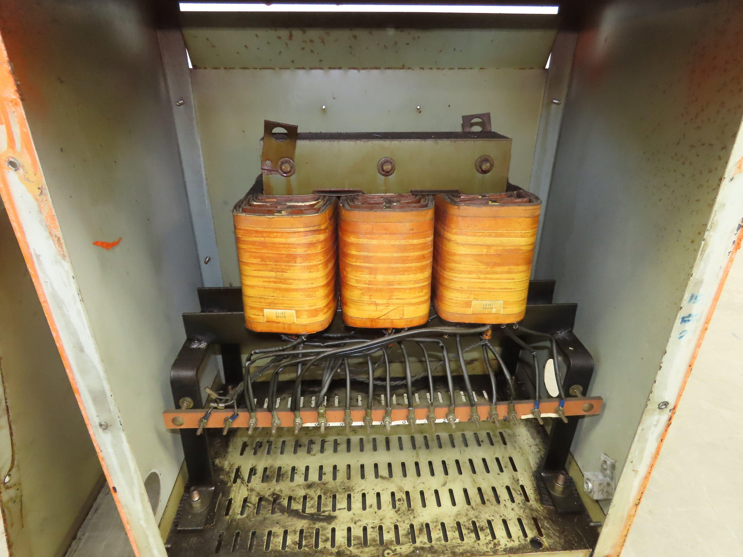 Olson 13167 Step Down Power Transformer 14kva 3Ph HV 480V Delta LV 208Y/120V