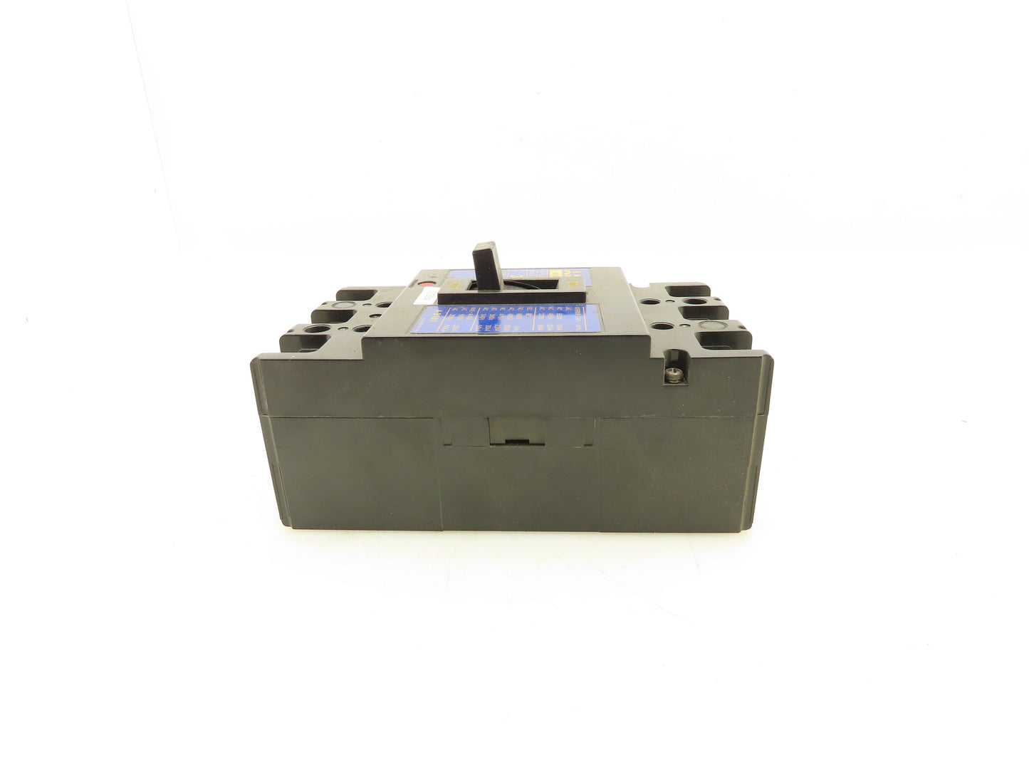 Mitsubishi NF100-SS No Fuse Circuit Breaker 30 Amp 3 Pole 660V Lot of 4