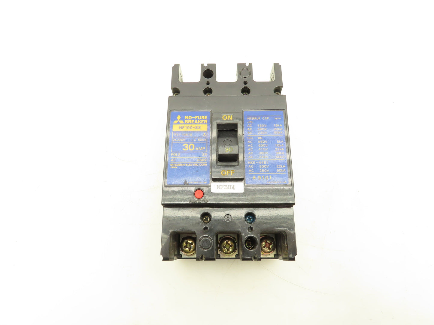 Mitsubishi NF100-SS No Fuse Circuit Breaker 30 Amp 3 Pole 660V Lot of 4
