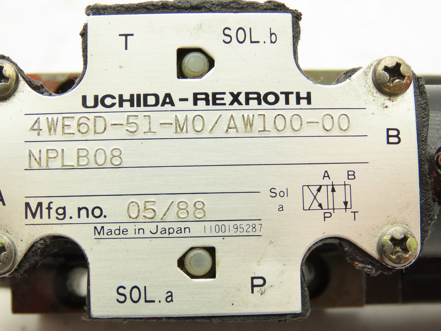 Rexroth 4WE6D-51-M0/AW100-00-NPLB08 Hydraulic Directional Solenoid Valve 110V