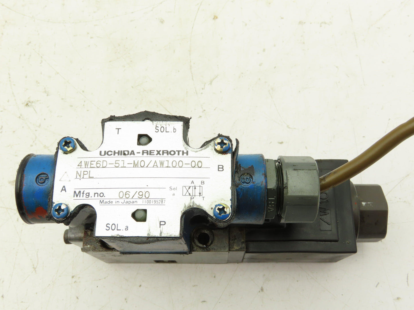 Rexroth 4WE6D-51-M0/AW100-00-NPL Hydraulic Directional Solenoid Valve 110V