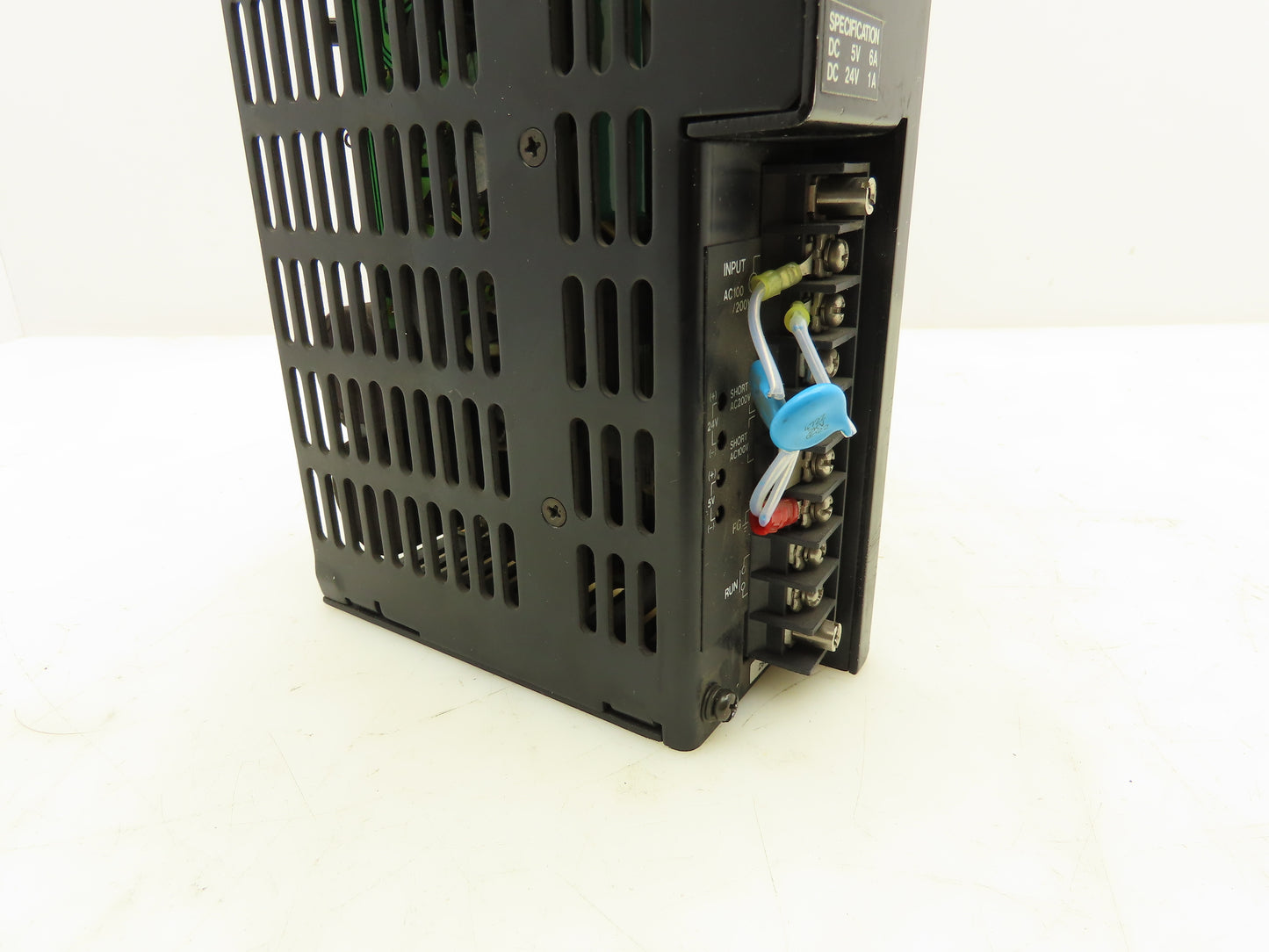 Hitachi AVR-06H PLC Power Supply Module 24VDC 6A