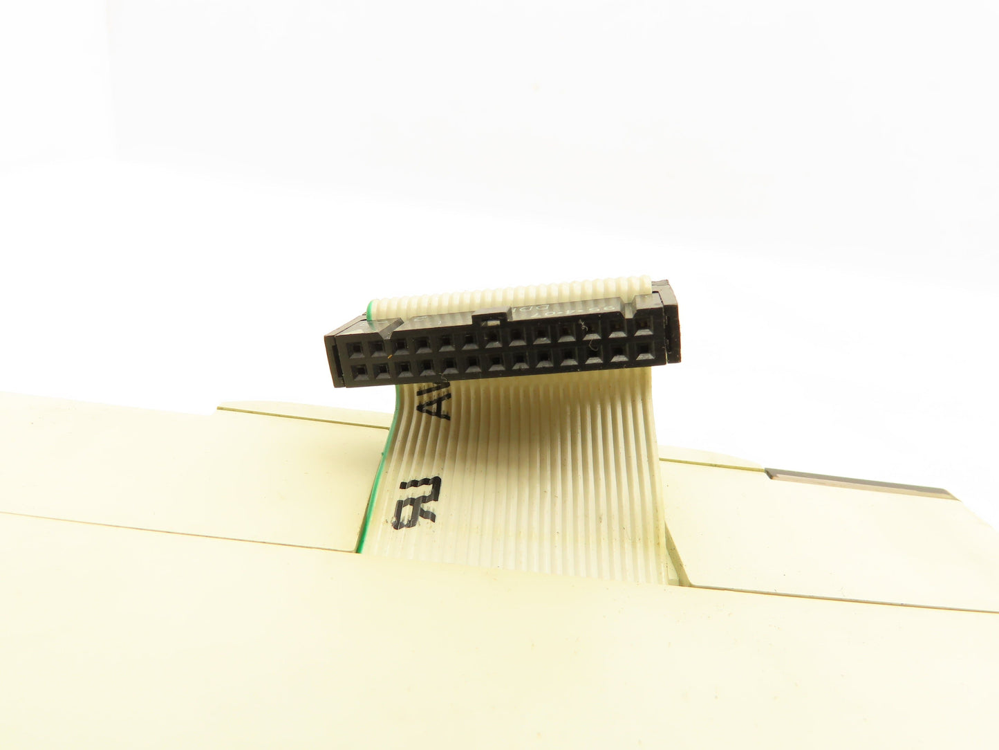 Mitsubishi FX-8EYS Programmable Controller Output Block 85-264VAC 0.3A