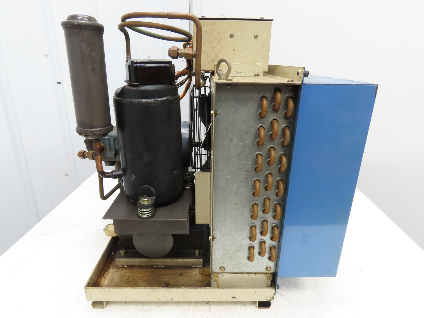 Daikin AKS103Y Oilcon Oil Chiller Unit DF-22 Coolant Compressor Heat Exchanger