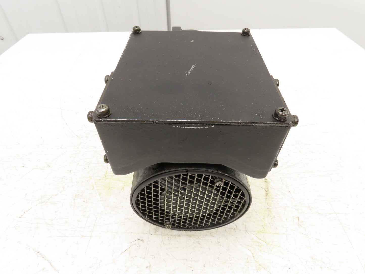 Fanuc A06B-1001-B200 AC Servo Spindle Motor 1.5/2.2kw 3000/8000 RPM 200V 3PH