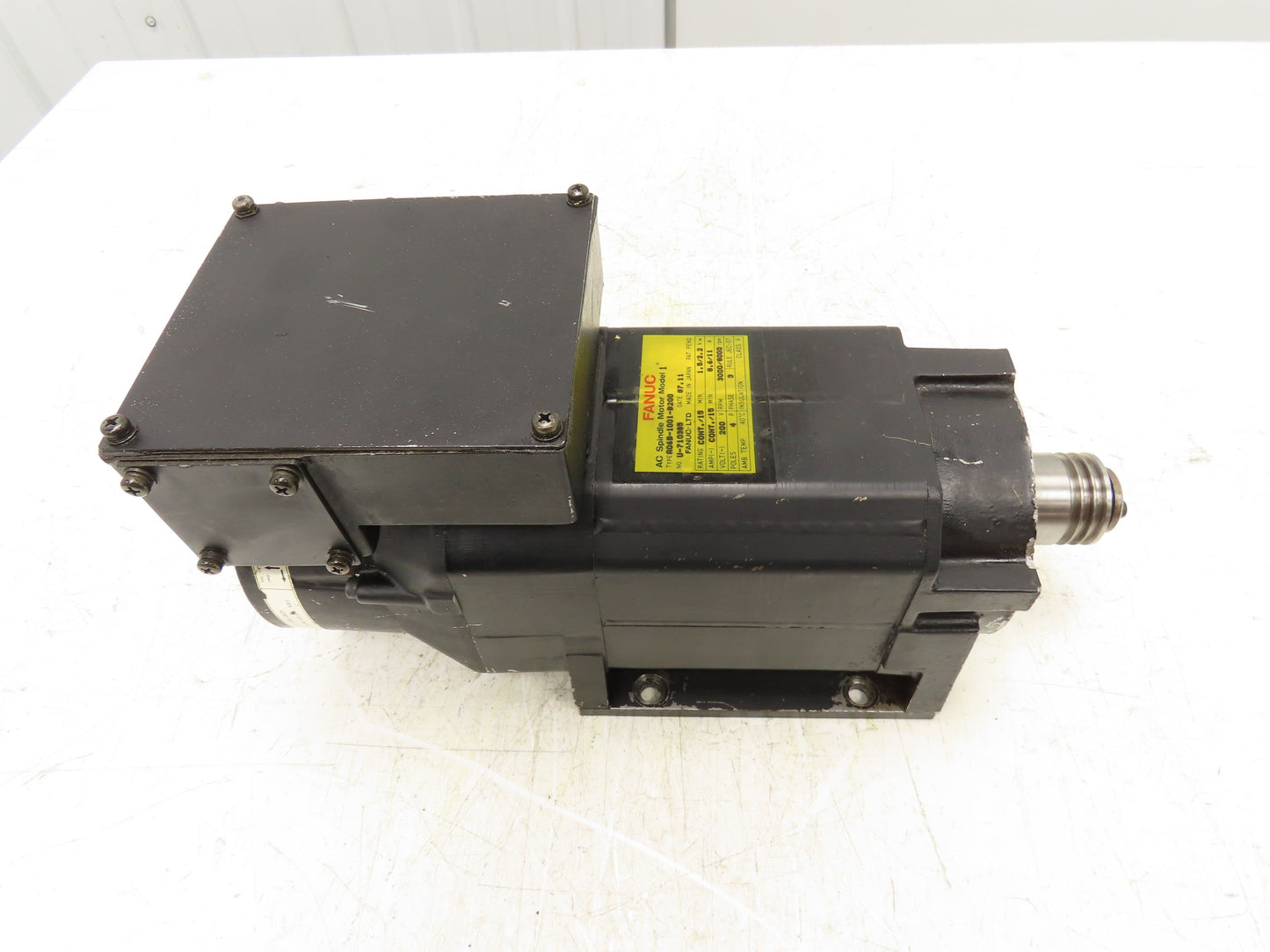 Fanuc A06B-1001-B200 AC Servo Spindle Motor 1.5/2.2kw 3000/8000 RPM 200V 3PH