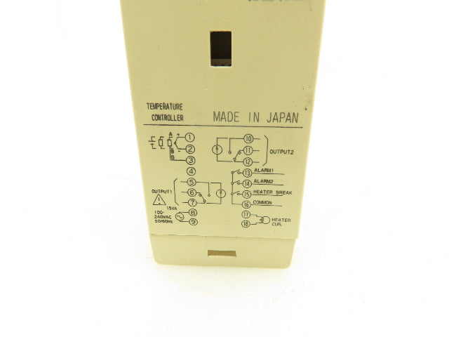 Fuji PXZ5TAY2-0Y000 Temperature Controller 100-240VAC