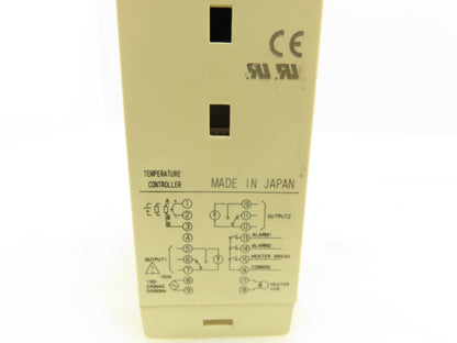 Fuji PXZ5TAY2-0Y000 Temperature Controller 100-240VAC