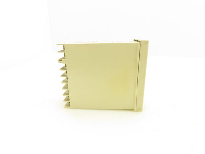 Fuji PXZ5TAY2-0Y000 Temperature Controller 100-240VAC