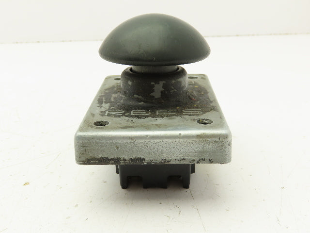 Rees 00662-003 Green Round Mushroom Head Palm Pushbutton Plunger Type 2.25"