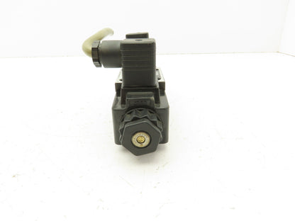 Daikin KSO-G02-2DA-30-CLE Hydraulic Directional Solenoid Valve 110V