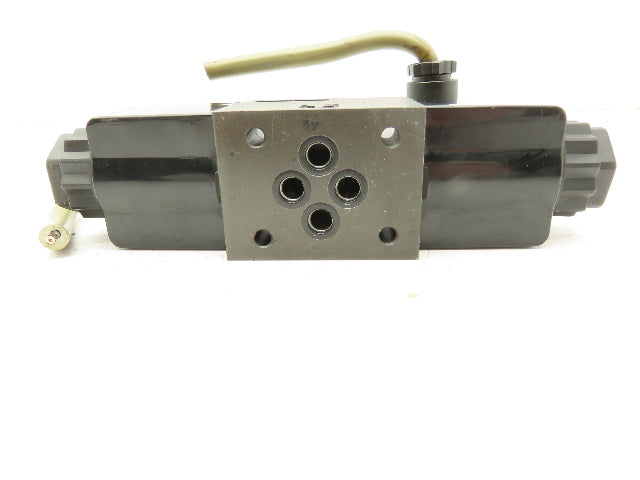 Daikin KSO-G02-2DA-30-CLE Hydraulic Directional Solenoid Valve 110V