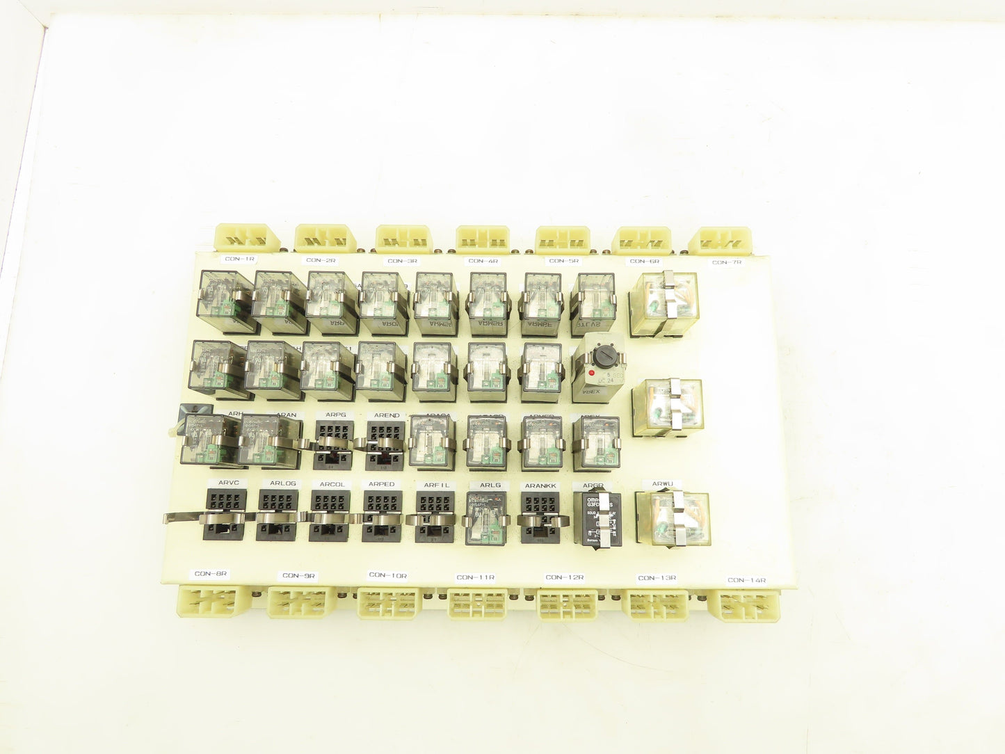 Fuji Electronic Omron HH54P-L Ice Cube Relay Control Panel Assembly 24V