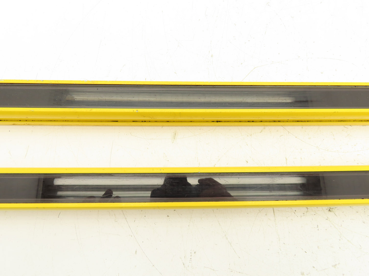 Omron F3SG-4RE0880P14-D Safety Light Curtain Set Receiver Emitter 880mm Set