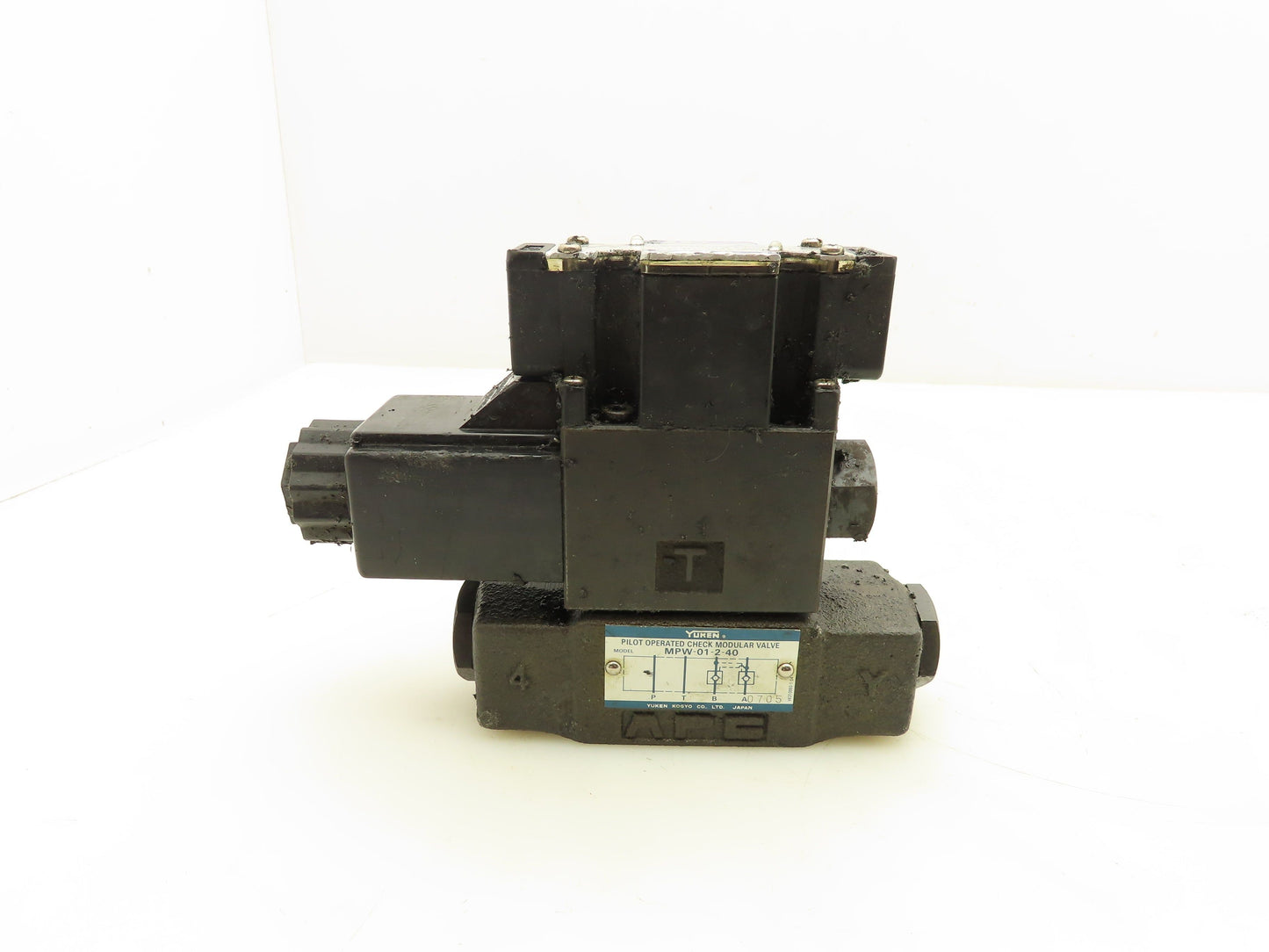 Northman SWH-G02-B2S-A220 Direction Control Solenoid Check Valve Stack 220V