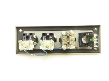 Wiegmann PB-4 Pushbutton Enclosure Luminated Green Momentary Button Selector