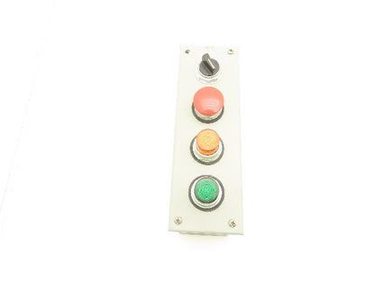 Wiegmann PB-4 Pushbutton Enclosure Luminated Green Momentary Button Selector
