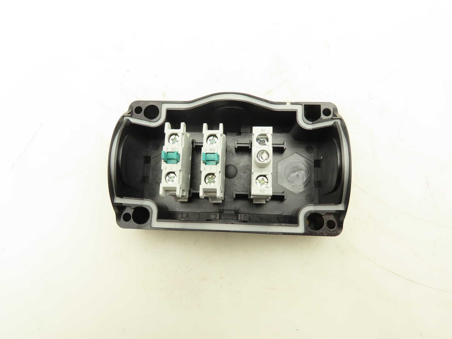 Lovato LPZP2A8 Electrical Enclosure Roach Conveyor Drive Control Selector Switch