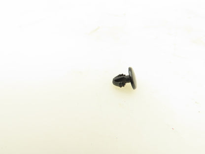 Push In Type Retainer 3/16" Hole Plastic Black 7/16" Head 1/8" Depth Lot of 8500