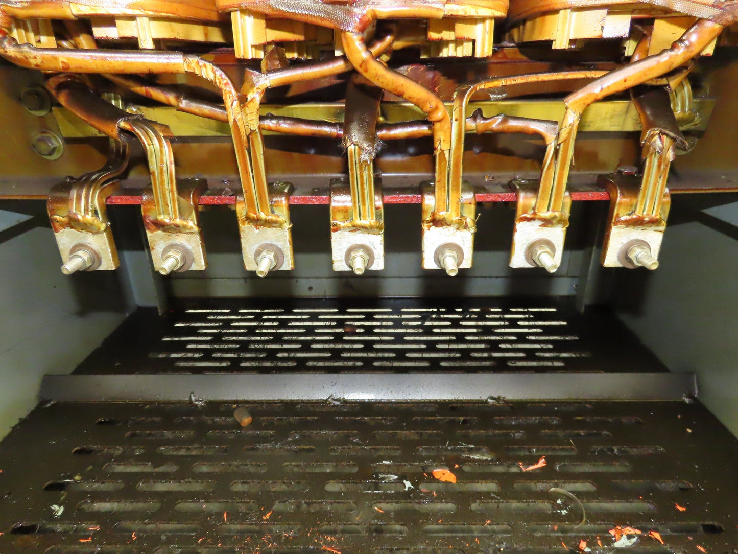 Challenger 123-LP3 Drive Isolation Transformer 118kva 460V Delta 460Y/266V