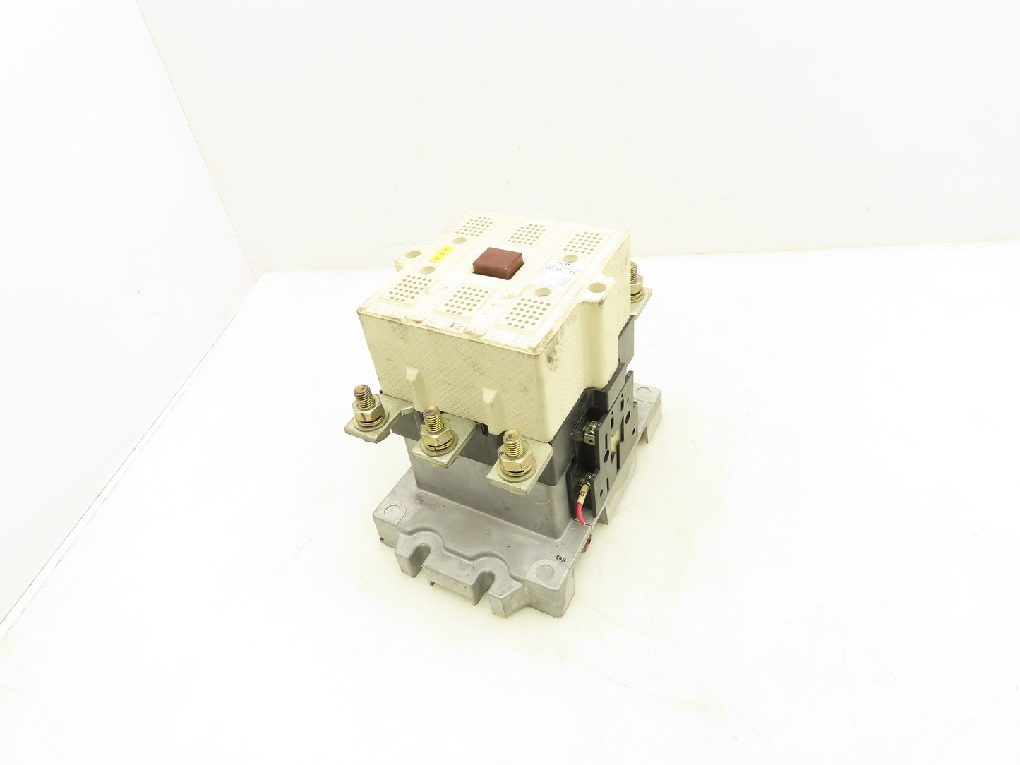 Fuji Electric SC-10/UL Magnetic Contactor 240A 240VAC 120V Coil 3 Pole