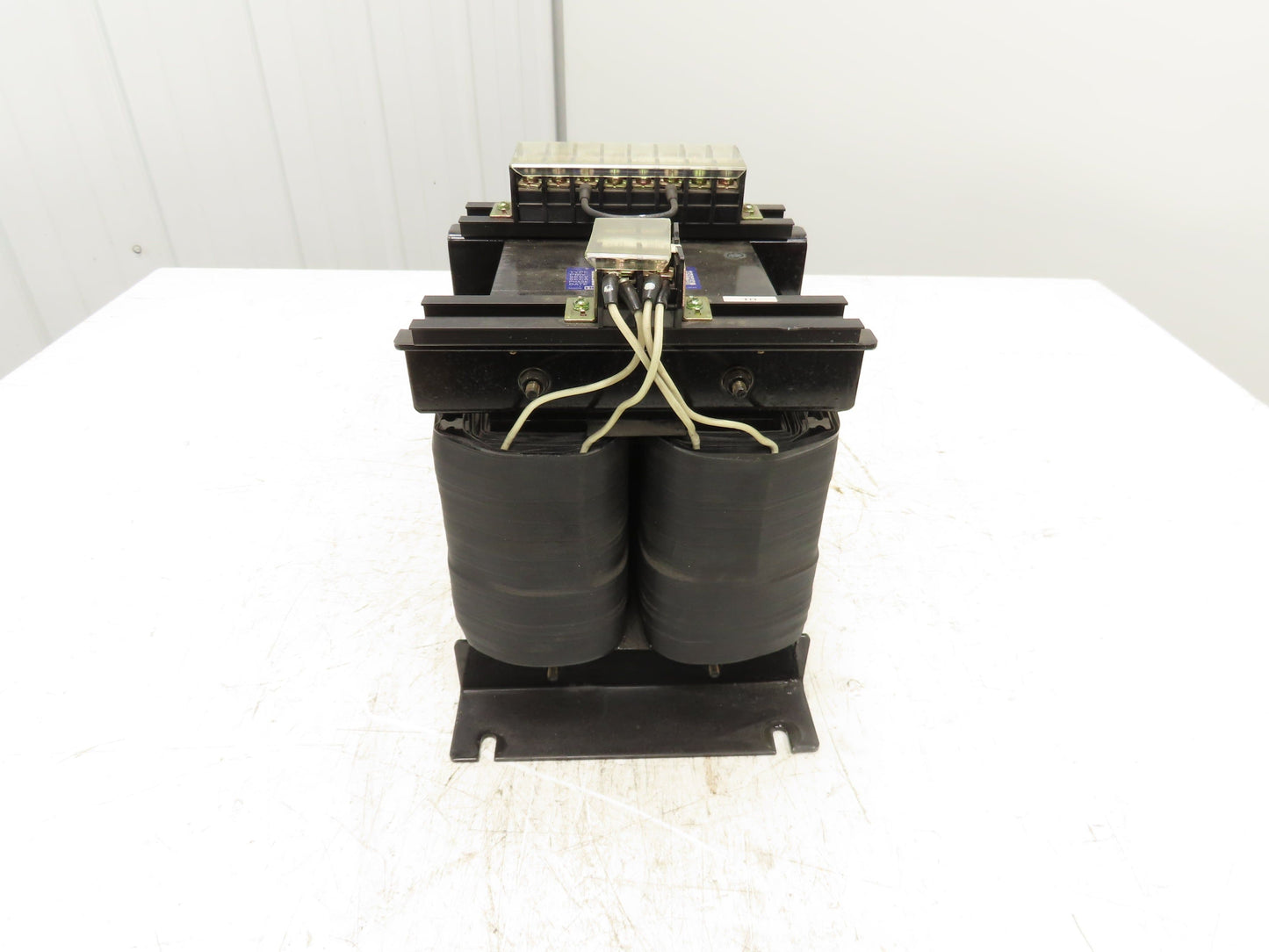 Nunome Electric NESB4000AX Industrial Transformer 4KVA 1PH PRI 240V SEC 220V