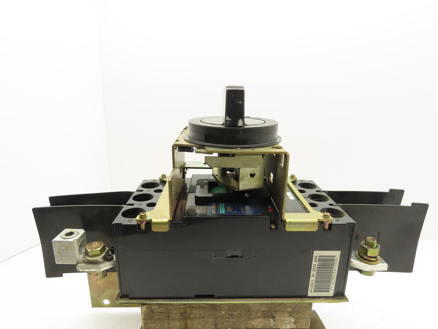 Mitsubishi NF400-CS No-Fuse Breaker With Trip Switch 250A 600V 3 Pole