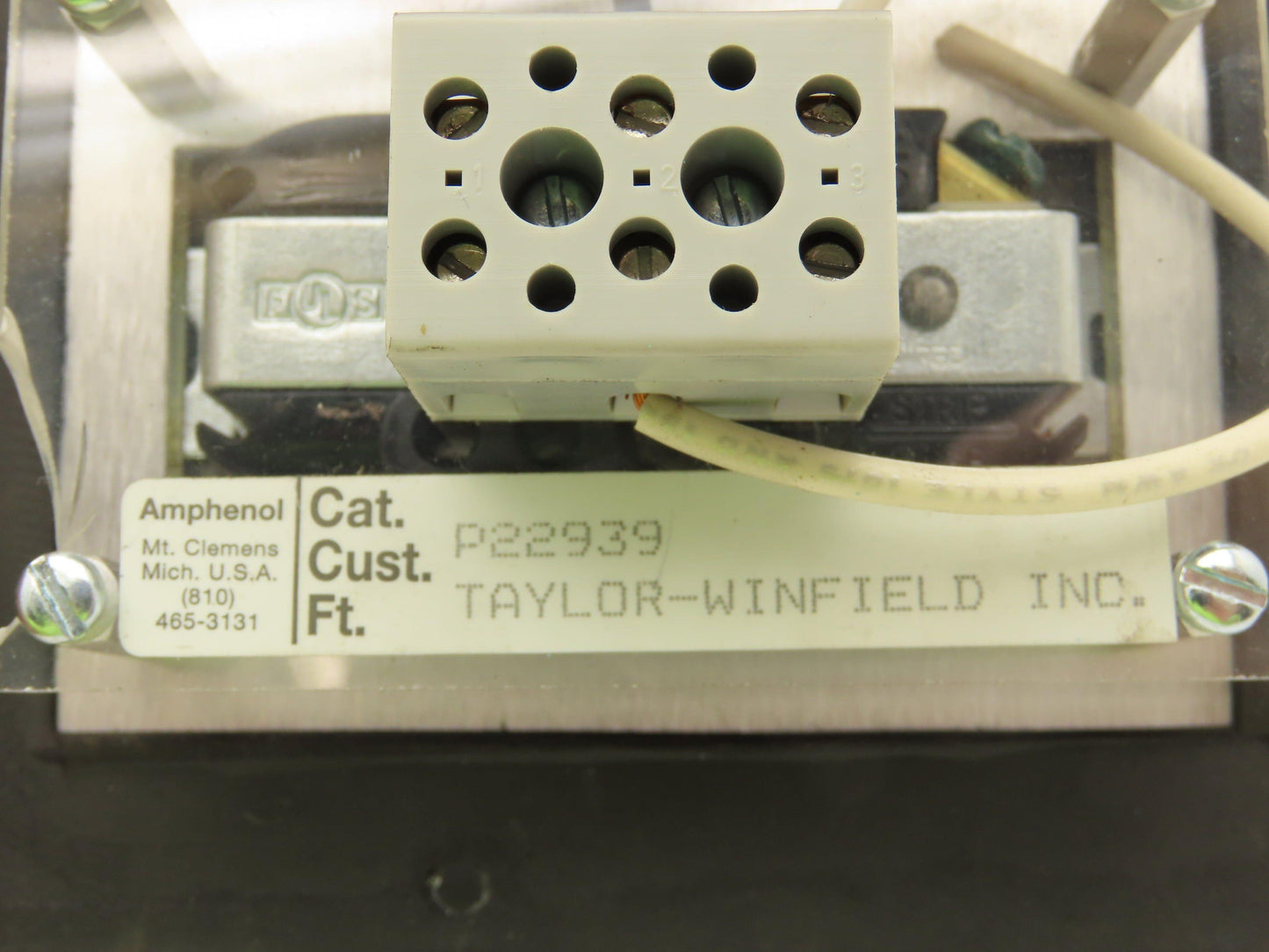 Sine Taylor-Winfield P22939 Limit Outlet Programmer 2-Port Assembly Panel